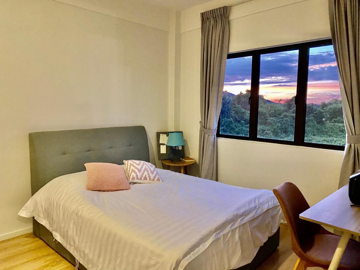 Faizal Madhi Homestay クチン エクステリア 写真
